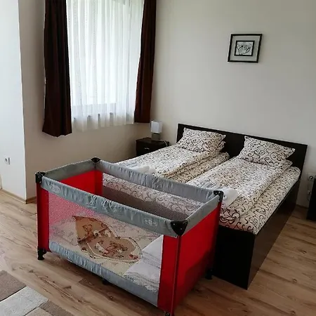 Apartment Gardens D36 *