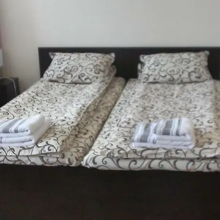 Gardens D36 Apartment *